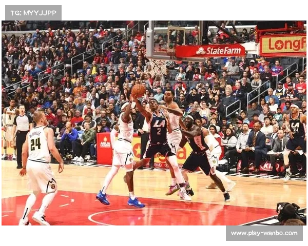 马刺与步行者半场命中率均超五成 双方攻势如潮火力全开 马刺与步行者半场命中率均超五成 双方攻势如潮火力全开